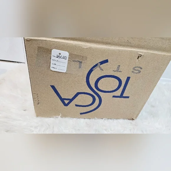 🔥 US Size 8 Bundle of 5 Pairs Women's Shoes - Flats.... - Picture 16 of 16